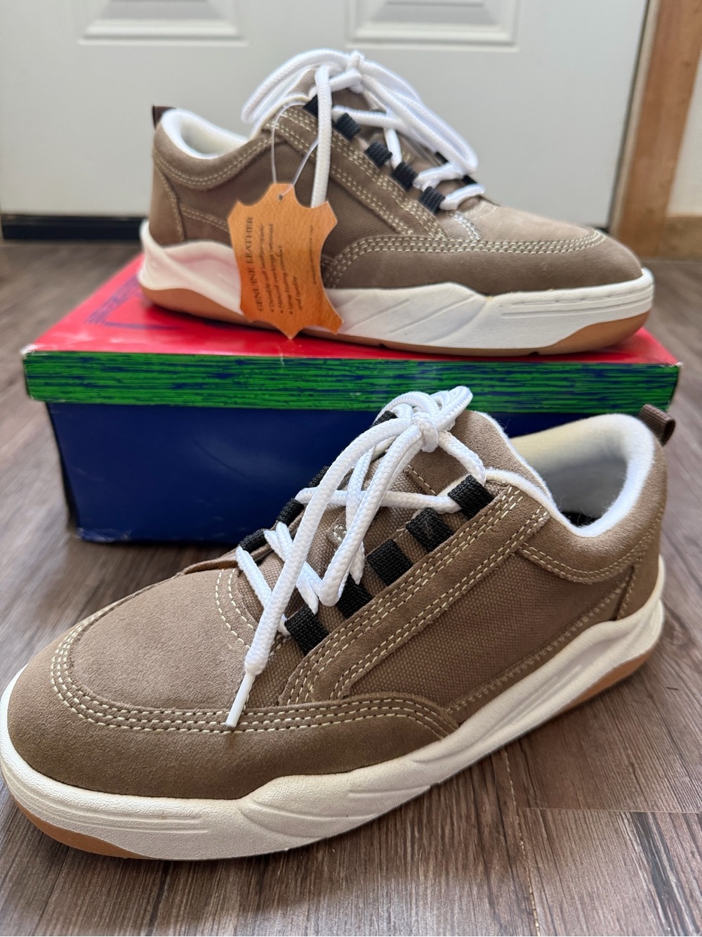 LOWER EAST SIDE Taupe and White Men's Sneakers